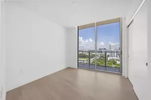1400 Biscayne Blvd, Miami, FL 33132 - Photo 9