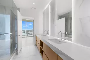 1400 Biscayne Blvd, Miami, FL 33132 - Photo 13