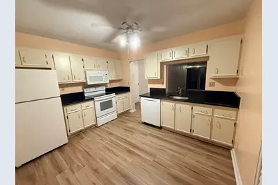 7406 Woodmont Avenue #106, Tamarac, FL 33321 - Photo 5
