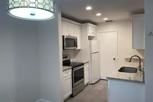 815 W Boynton Beach Blvd, Boynton Beach, FL 33426 - Photo 9