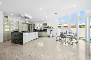 2523 Castilla Isle, Fort Lauderdale, FL 33301 - Photo 13