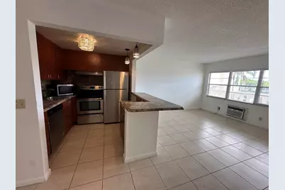 22 Dorset A #22, Boca Raton, FL 33434 - Photo 5