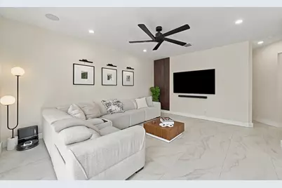 7550 Normande Court, Margate, FL 33063 - Photo 17