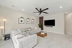 7550 Normande Ct, Margate, FL 33063 - Photo 17