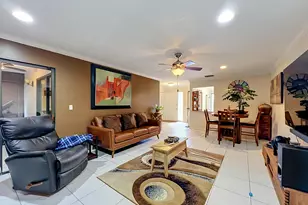 281 Amber Ct, Royal Palm Beach, FL 33411 - Photo 3