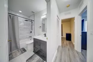 2364 Center Stone Ln, Riviera Beach, FL 33404 - Photo 15