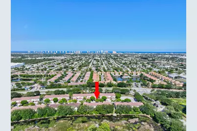 2364 Center Stone Lane, Riviera Beach, FL 33404 - Photo 37