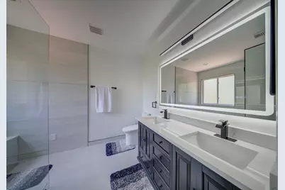 2364 Center Stone Lane, Riviera Beach, FL 33404 - Photo 9