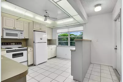 3002 Portofino Isle #M3, Coconut Creek, FL 33066 - Photo 1
