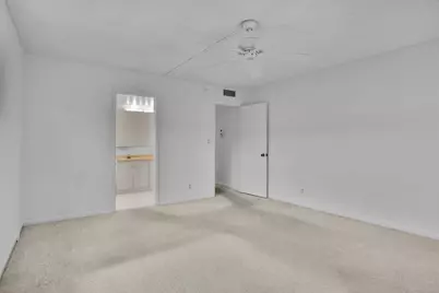 3002 Portofino Isle #M3, Coconut Creek, FL 33066 - Photo 21