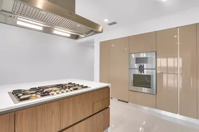 435 Bayshore Drive #803, Fort Lauderdale, FL 33304 - Photo 7