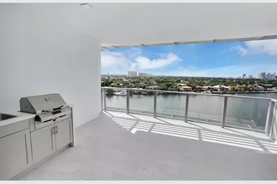 435 Bayshore Drive #803, Fort Lauderdale, FL 33304 - Photo 9