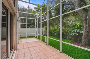 15298 SW 49th St, Davie, FL 33331 - Photo 11