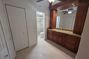 20225 NE 34th Ct, Aventura, FL 33180 - Photo 7