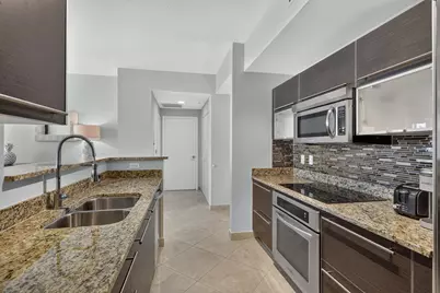 550 Okeechobee Boulevard #1215, West Palm Beach, FL 33401 - Photo 27