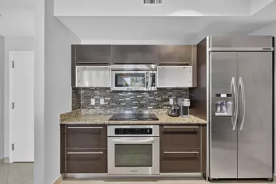 550 Okeechobee Boulevard #1215, West Palm Beach, FL 33401 - Photo 23