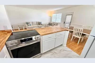 114 Oakridge I #114, Deerfield Beach, FL 33442 - Photo 9