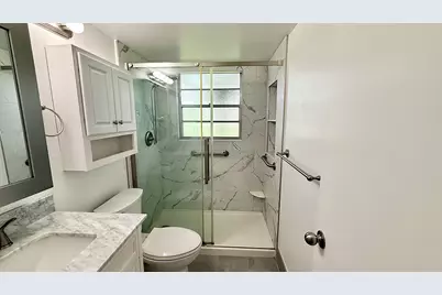 114 Oakridge I #114, Deerfield Beach, FL 33442 - Photo 11