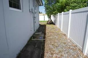 6509 Pines Pkwy, Hollywood, FL 33023 - Photo 9