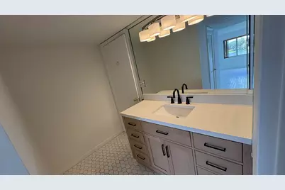 879 NE 195th Street #Apt 227, Miami, FL 33179 - Photo 25