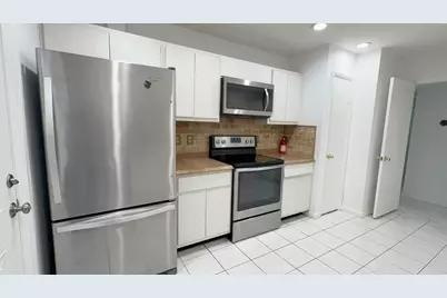 879 NE 195th Street #Apt 227, Miami, FL 33179 - Photo 13