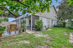 949 Honeytree Ln, Wellington, FL 33414 - Photo 39