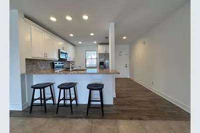 309 Lake Circle #202, North Palm Beach, FL 33408 - Photo 7