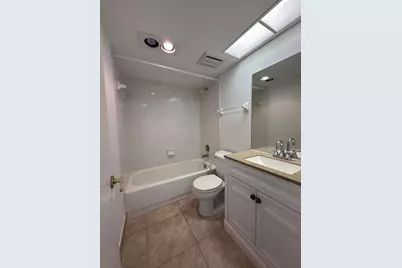 309 Lake Circle #202, North Palm Beach, FL 33408 - Photo 19