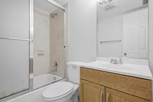 6345 Red Pine Ln, Greenacres, FL 33415 - Photo 19