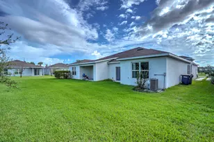 337 Raspberry Rd, Fort Pierce, FL 34981 - Photo 25