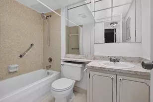 8100 Sunrise Lakes Blvd, Sunrise, FL 33322 - Photo 17