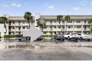8100 Sunrise Lakes Blvd, Sunrise, FL 33322 - Photo 21