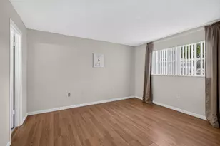 8100 Sunrise Lakes Blvd, Sunrise, FL 33322 - Photo 9