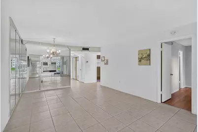 8100 Sunrise Lakes Boulevard #109, Sunrise, FL 33322 - Photo 9