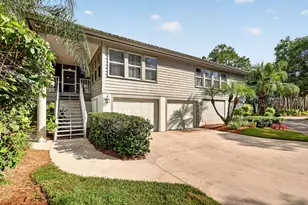 7194 Hawks View Trail, Port Saint Lucie, FL 34986 - Photo 1