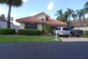 173 Executive Cir, Boynton Beach, FL 33436 - Photo 1