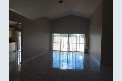 173 Executive Circle, Boynton Beach, FL 33436 - Photo 11