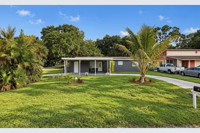 110 N 40th Street, Fort Pierce, FL 34947 - Photo 1
