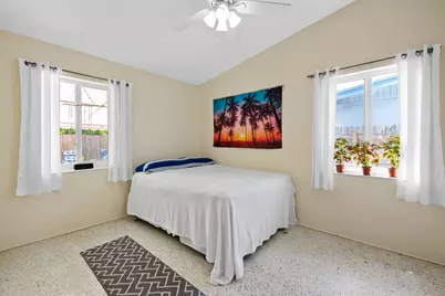 1636 NE 7th Terrace, Fort Lauderdale, FL 33305 - Photo 17