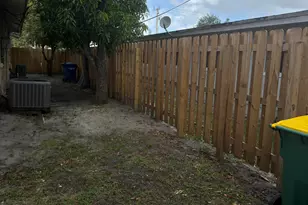 5630 NW 15th St, Lauderhill, FL 33313 - Photo 7