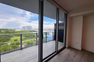 16385 Biscayne Blvd, North Miami Beach, FL 33160 - Photo 5