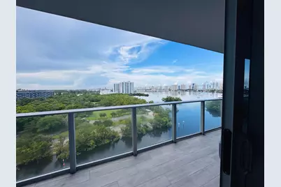 16385 Biscayne Boulevard #1204, North Miami Beach, FL 33160 - Photo 31