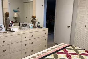 1225 S Lakes End Dr, Fort Pierce, FL 34982 - Photo 11