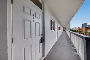 610 NE 12th Ave, Hallandale Beach, FL 33009 - Photo 31