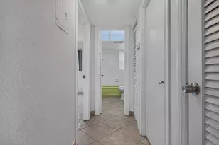 610 NE 12th Ave, Hallandale Beach, FL 33009 - Photo 27