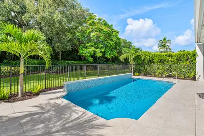 8138 Valhalla Drive, Delray Beach, FL 33446 - Photo 31