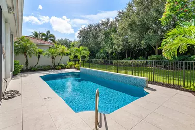 8138 Valhalla Drive, Delray Beach, FL 33446 - Photo 33