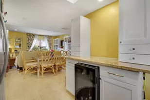 18081 SE Country Club Dr, Jupiter, FL 33469 - Photo 5