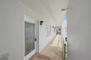 809 Flanders Q, Delray Beach, FL 33484 - Photo 7
