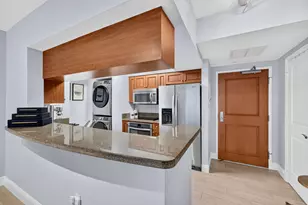 347 N New River Dr E, Fort Lauderdale, FL 33301 - Photo 27